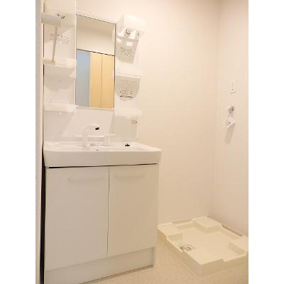 グランパシオ・アクア 103【管理NO：1-021690201-01030】 ★家具家電は申し込み後に搬入します★ ★2026年09月中旬入居可能★の物件画像