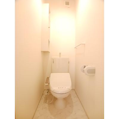 アウローラＫ　Ⅱ 102【管理NO：1-019205701-01020】 ★家具家電は申し込み後に搬入します★の物件画像