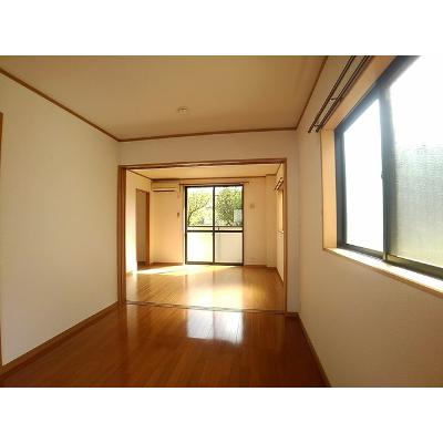 フローレンス春日野 102【管理NO：1-012944501-01020】 ★家具家電は申し込み後に搬入します★ ★2026年08月下旬入居可能★の物件画像