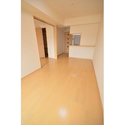 プレステージ空港東 407【管理NO：1-019089301-04070】 ★家具家電は申し込み後に搬入します★ ★2026年08月下旬入居可能★の物件画像