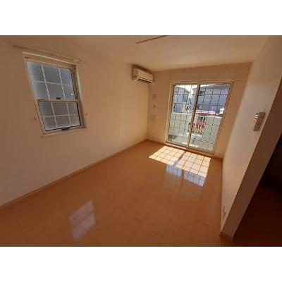 モンターナ　アルタＢ 104【管理NO：1-016866302-01040】 ★家具家電は申し込み後に搬入します★ ★2026年09月中旬入居可能★の物件画像