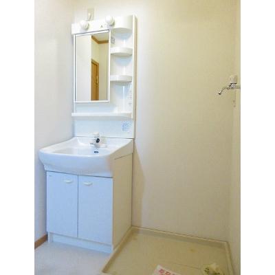 ガーデンヒルズＡ 101【管理NO：1-012171101-01010】 ★家具家電は申し込み後に搬入します★ ★2026年09月中旬入居可能★の物件画像