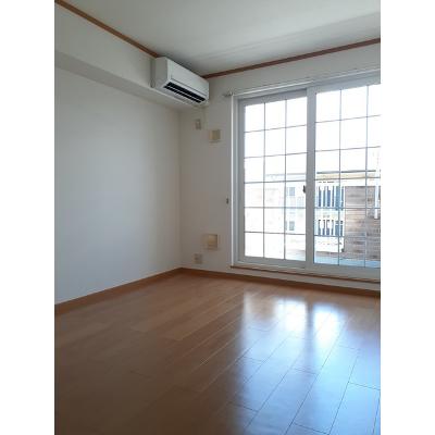 Ｌｕｃｋｙ・ＴｅｎⅠ 202【管理NO：1-012155901-02020】 ★家具家電は申し込み後に搬入します★の物件画像