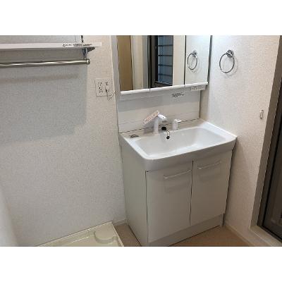 フラワー　ヒルズ 303【管理NO：1-024907101-03030】 ★家具家電は申し込み後に搬入します★ ★2026年09月中旬入居可能★の物件画像