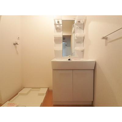 カーサ・ドマーニ・石田 101【管理NO：1-018309401-01010】 ★家具家電は申し込み後に搬入します★ ★2026年09月中旬入居可能★の物件画像