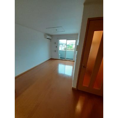 アヴェニ－ル千里 105【管理NO：1-014503901-01040】 ★家具家電は申し込み後に搬入します★ ★2026年09月中旬入居可能★の物件画像