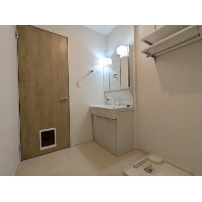 ラ・スペランツァⅥ 203【管理NO：1-027275901-02030】 ★家具家電は申し込み後に搬入します★ ★2026年09月中旬入居可能★の物件画像