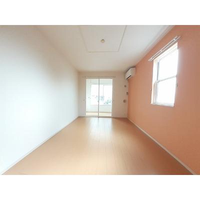 エレガンシア 101【管理NO：1-020669301-01010】 ★家具家電は申し込み後に搬入します★ ★2026年09月中旬入居可能★の物件画像