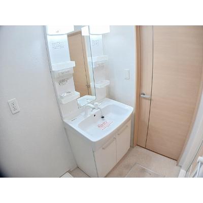 Ｆ・フォレスト 201【管理NO：1-018553901-02010】 ★家具家電は申し込み後に搬入します★ ★2026年08月中旬入居可能★の物件画像