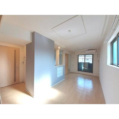 グランアムール 201【管理NO：1-021432601-02010】 ★家具家電は申し込み後に搬入します★ ★2026年09月中旬入居可能★の物件画像