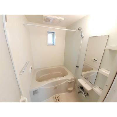 ラック・ド・ルーナⅡ 102【管理NO：1-022315501-01020】 ★家具家電は申し込み後に搬入します★ ★2026年09月下旬入居可能★の物件画像