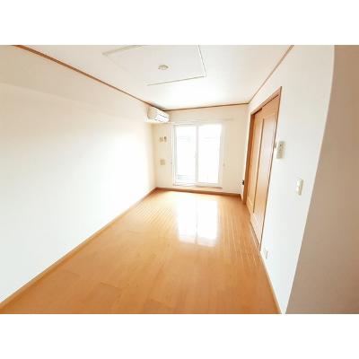 スクエアＩＳ 202【管理NO：1-013457101-02020】 ★家具家電は申し込み後に搬入します★ ★2026年09月上旬入居可能★の物件画像