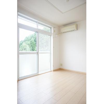 グリーンハイムＫ 201【管理NO：1-006359901-02010】 ★家具家電は申し込み後に搬入します★の物件画像