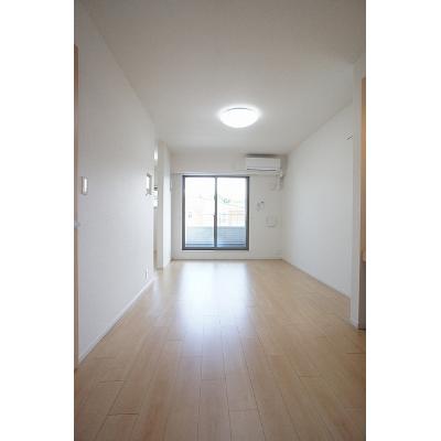 スパシーバ 201【管理NO：1-024269301-02010】 ★家具家電は申し込み後に搬入します★ ★2026年09月中旬入居可能★の物件画像