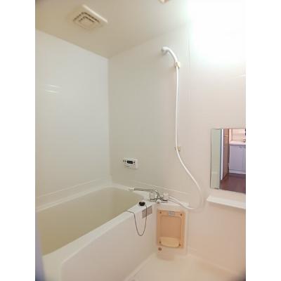 クレディ 201【管理NO：1-010389701-02010】 ★家具家電は申し込み後に搬入します★の物件画像