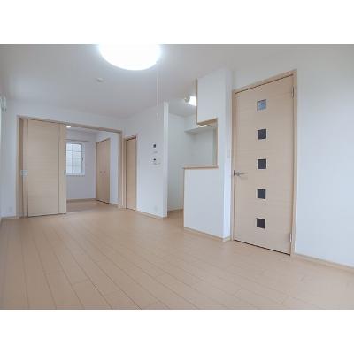 エーデルＭ 101【管理NO：1-016698201-01010】 ★家具家電は申し込み後に搬入します★ ★2026年09月下旬入居可能★の物件画像