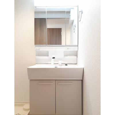 カレント 201【管理NO：1-026707101-02010】 ★家具家電は申し込み後に搬入します★ ★2026年08月下旬入居可能★の物件画像