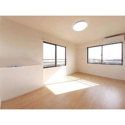 サン・フィオーレ　Ａ 301【管理NO：1-024894701-03010】 ★家具家電は申し込み後に搬入します★ ★2026年12月中旬入居可能★の物件画像