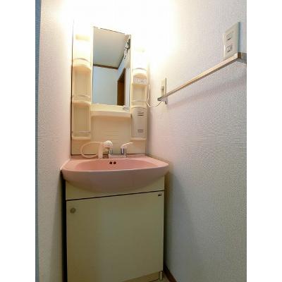 ヴィラ・グレース 103【管理NO：1-007794901-01030】 ★家具家電は申し込み後に搬入します★ ★2026年09月中旬入居可能★の物件画像