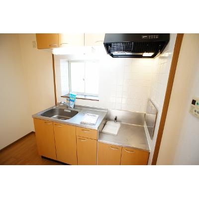 クーバーインウエストＥ 102【管理NO：1-011639401-01020】 ★家具家電は申し込み後に搬入します★ ★2026年09月下旬入居可能★の物件画像