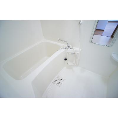 クーバーインウエストＥ 102【管理NO：1-011639401-01020】 ★家具家電は申し込み後に搬入します★ ★2026年09月下旬入居可能★の物件画像