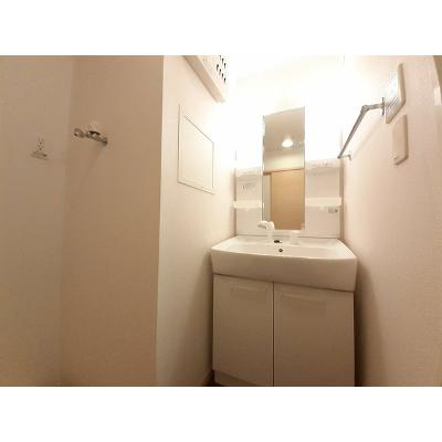 ラフレシール 202【管理NO：1-016661101-02020】 ★家具家電は申し込み後に搬入します★ ★2026年09月下旬入居可能★の物件画像