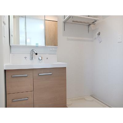 カーサ・ヴェルデ 202【管理NO：1-028652201-02020】 ★家具家電は申し込み後に搬入します★の物件画像