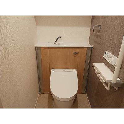 エリオス 103【管理NO：1-028224801-01030】 ★家具家電は申し込み後に搬入します★の物件画像