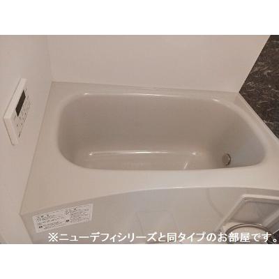 トレジャー 102【管理NO：1-028854002-01020】 ★家具家電は申し込み後に搬入します★ ★2027年02月上旬入居可能★の物件画像
