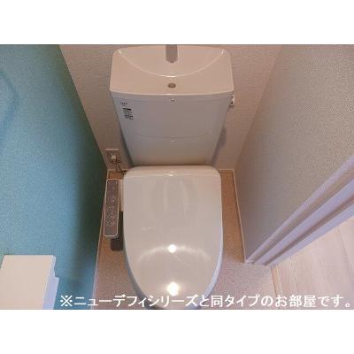 トレジャー 102【管理NO：1-028854002-01020】 ★家具家電は申し込み後に搬入します★ ★2027年02月上旬入居可能★の物件画像