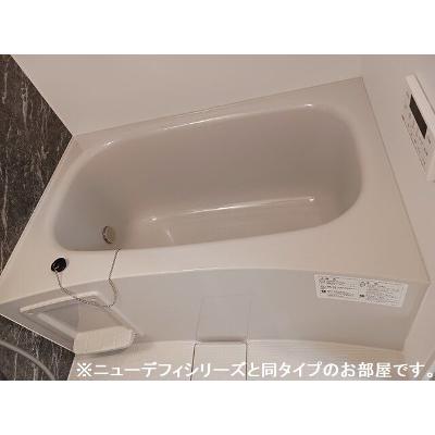 トレジャー 101【管理NO：1-028854002-01010】 ★家具家電は申し込み後に搬入します★ ★2027年02月上旬入居可能★の物件画像