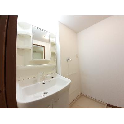 ヴィザージュ 301【管理NO：1-010442301-03010】 ★家具家電は申し込み後に搬入します★ ★2026年09月下旬入居可能★の物件画像