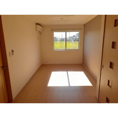 エスポワール 102【管理NO：1-021199901-01020】 ★家具家電は申し込み後に搬入します★ ★2026年09月下旬入居可能★の物件画像