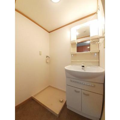セモア中山 402【管理NO：1-011935601-04020】 ★家具家電は申し込み後に搬入します★ ★2026年10月中旬入居可能★の物件画像