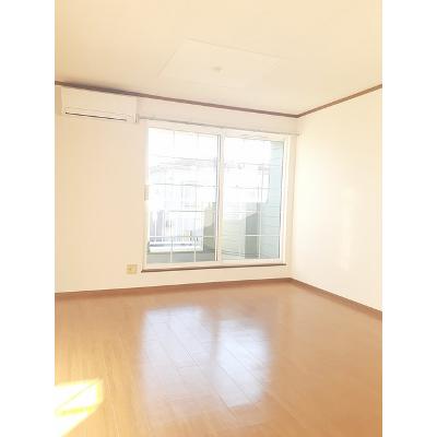 フィオーレⅠ 201【管理NO：1-010464901-02010】 ★家具家電は申し込み後に搬入します★の物件画像
