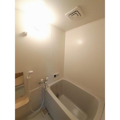 フィオーレⅠ 201【管理NO：1-010464901-02010】 ★家具家電は申し込み後に搬入します★の物件画像