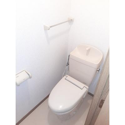 フィオーレⅠ 201【管理NO：1-010464901-02010】 ★家具家電は申し込み後に搬入します★の物件画像