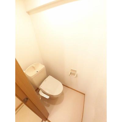 プラティーノ 203【管理NO：1-012228301-02030】 ★家具家電は申し込み後に搬入します★ ★2026年08月中旬入居可能★の物件画像