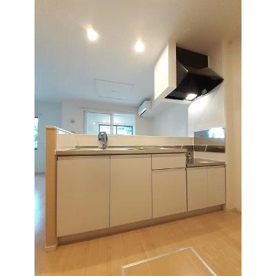 ブリエ・カメリア 101【管理NO：1-022846201-01010】 ★家具家電は申し込み後に搬入します★ ★2026年11月中旬入居可能★の物件画像