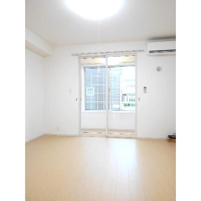 サイドエイトⅡ 103【管理NO：1-018147202-01030】 ★家具家電は申し込み後に搬入します★ ★2026年11月中旬入居可能★の物件画像
