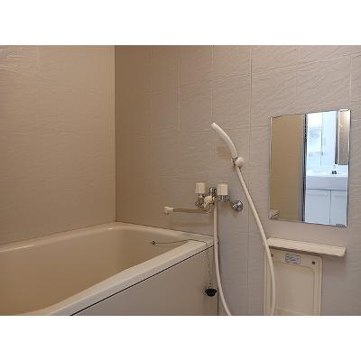 ココモラフォ－レＡ 202【管理NO：1-009766901-02020】 ★家具家電は申し込み後に搬入します★の物件画像