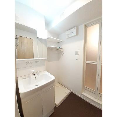 ベルイリーデ 102【管理NO：1-027339301-01020】 ★家具家電は申し込み後に搬入します★ ★2026年09月中旬入居可能★の物件画像