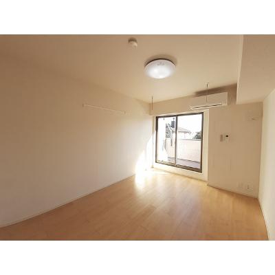 ｖｉｌｌａ　ｃｏｌｌｉｎａ 203【管理NO：1-023752901-02030】 ★家具家電は申し込み後に搬入します★ ★2026年10月上旬入居可能★の物件画像