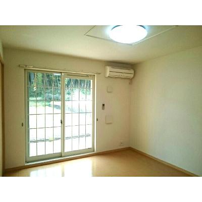 エスポワール 102【管理NO：1-016783601-01020】 ★家具家電は申し込み後に搬入します★ ★2026年09月中旬入居可能★の物件画像