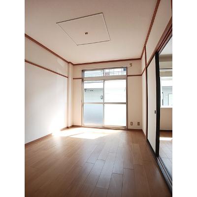 エルディムＳＵＺＵＫＩ－Ｉ 102【管理NO：1-001825101-01020】 ★家具家電は申し込み後に搬入します★の物件画像