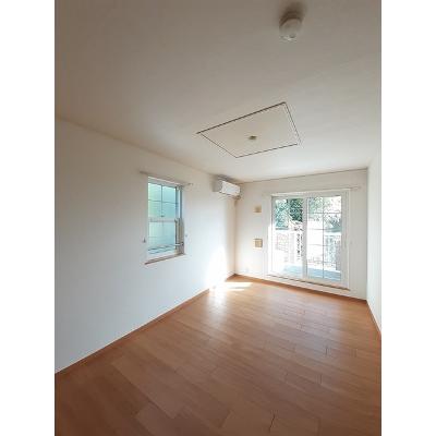 貴宝苑Ⅲ 201【管理NO：1-013426201-02010】 ★家具家電は申し込み後に搬入します★ ★2026年09月中旬入居可能★の物件画像