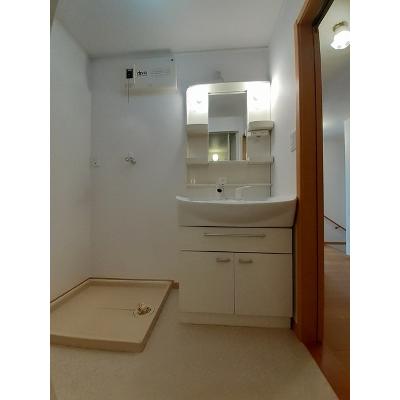 貴宝苑Ⅲ 201【管理NO：1-013426201-02010】 ★家具家電は申し込み後に搬入します★ ★2026年09月中旬入居可能★の物件画像