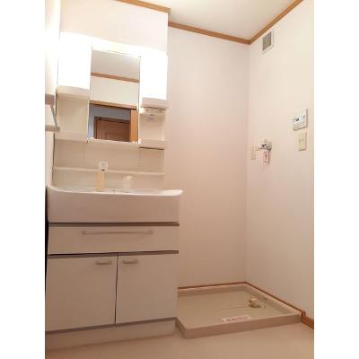 ペルペートⅡ 202【管理NO：1-013198502-02020】 ★家具家電は申し込み後に搬入します★ ★2026年09月中旬入居可能★の物件画像