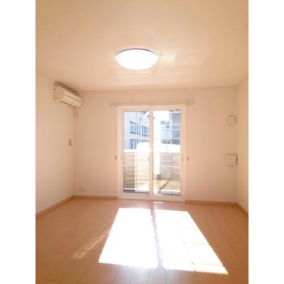 サンプリムローズⅠ 101【管理NO：1-016070501-01010】 ★家具家電は申し込み後に搬入します★ ★2026年11月上旬入居可能★の物件画像