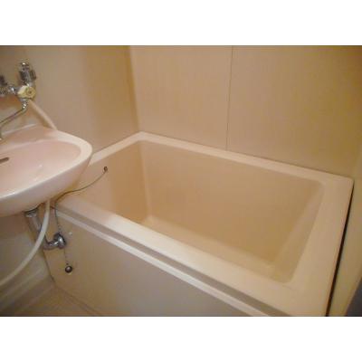 青春ハイツ 202【管理NO：1-000400601-02020】 ★家具家電は申し込み後に搬入します★ ★2026年09月中旬入居可能★の物件画像